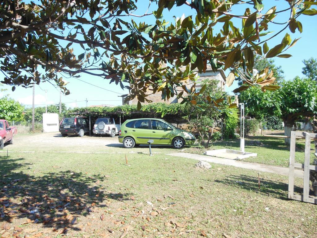 Helonata Apartments Arkoudi Luaran gambar
