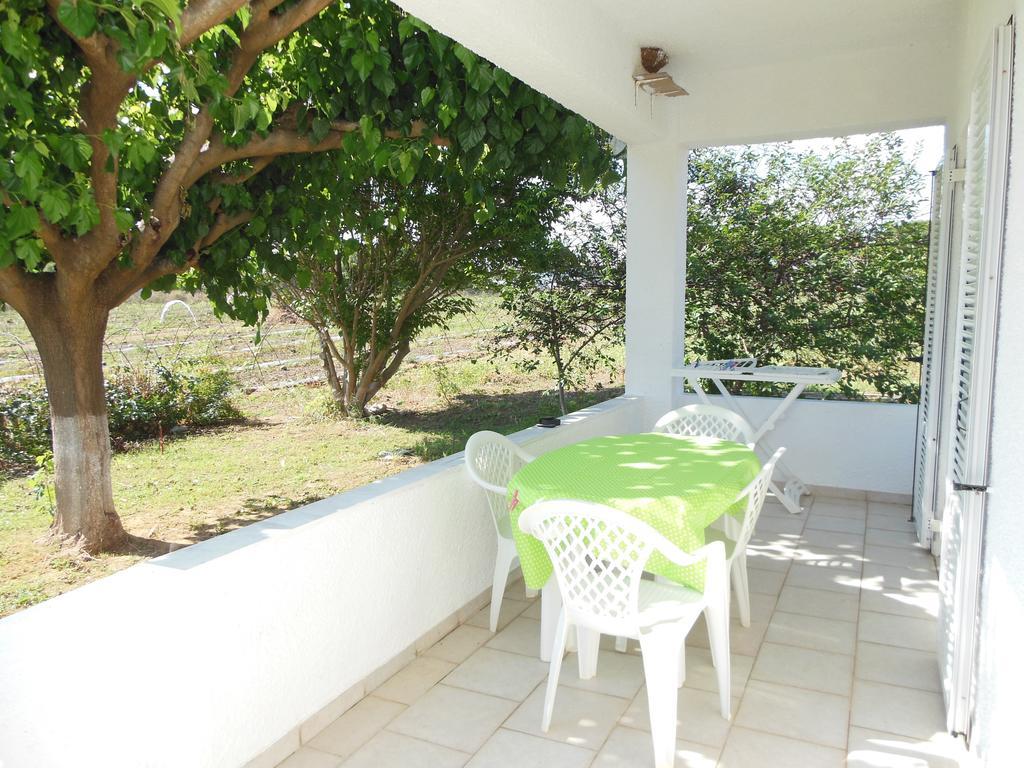 Helonata Apartments Arkoudi Luaran gambar