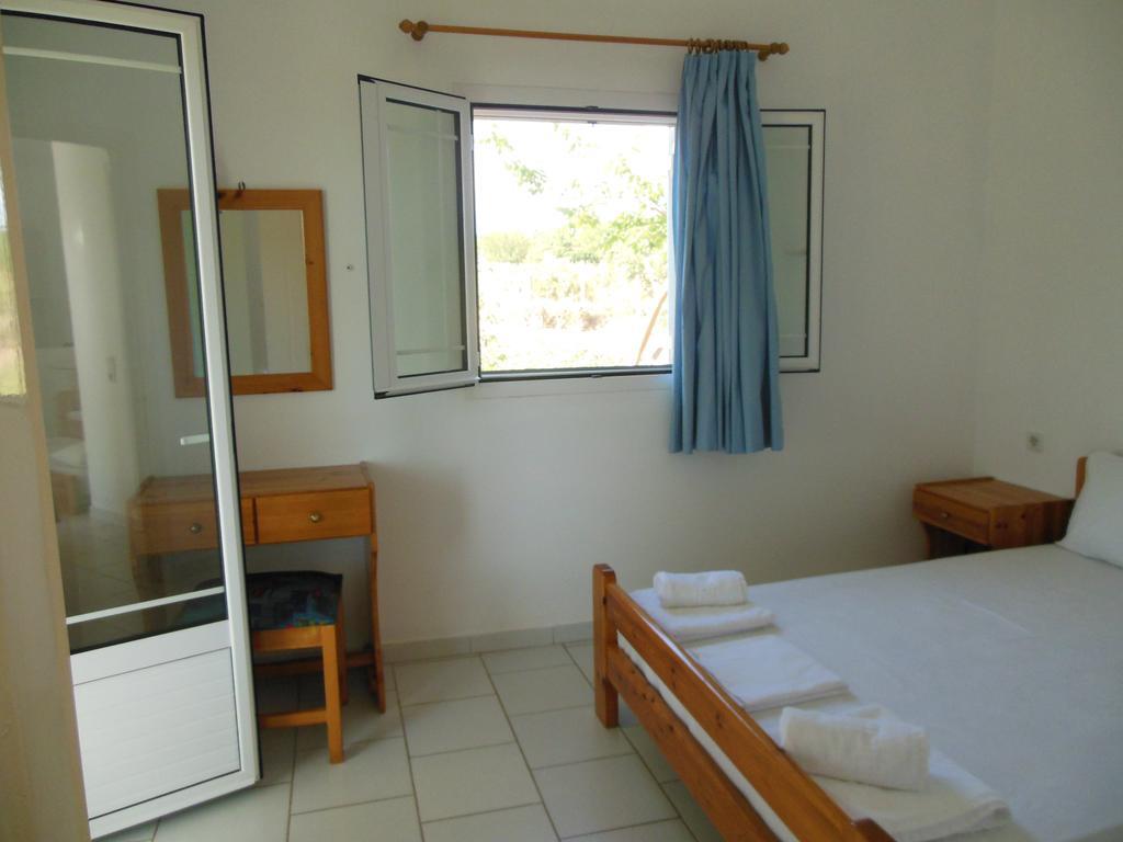 Helonata Apartments Arkoudi Luaran gambar