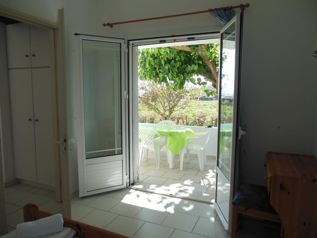 Helonata Apartments Arkoudi Luaran gambar